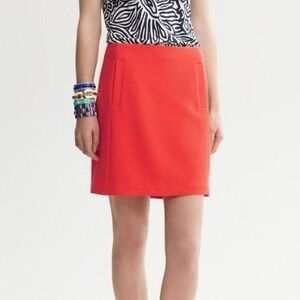 Banana Republic Coral Red Textured Mini Skirt with Pockets‎ Size 6